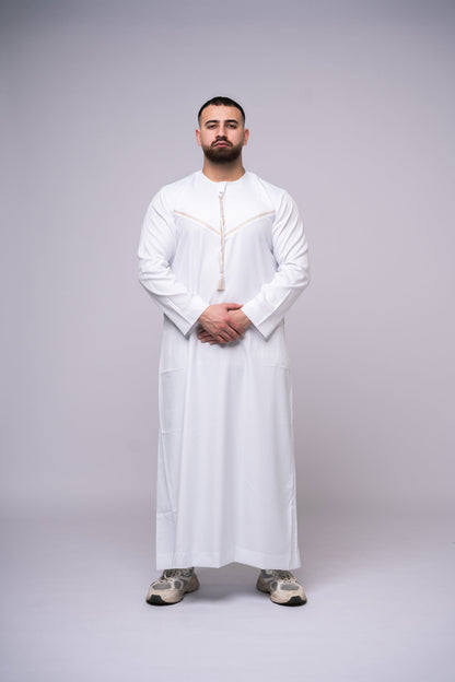 Omani Style Qamees Wit - Goude stiksel