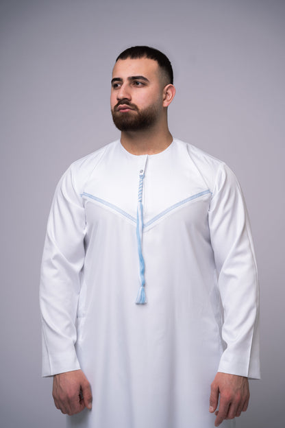Omani Style Qamees Wit - Blauwe stiksel